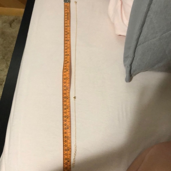 GOLD HEART NECKLACE. - Picture 3 of 3